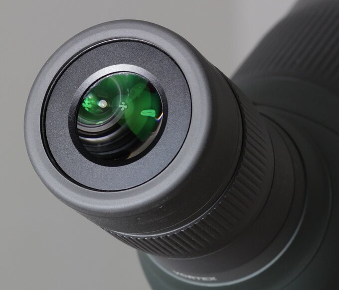Hands-on review: Vortex Razor HD 27-60x85 spotting scope - A short review of the Vortex Razor HD 27-60x85 spotting scope