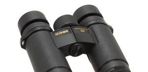 Nikon Monarch HG 8x30