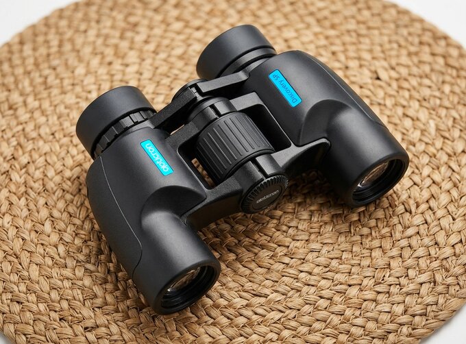 Review of the Opticron Discovery SP 7x28 binoculars - Opticron Discovery SP 7x28 - perfect for the Little Ones?