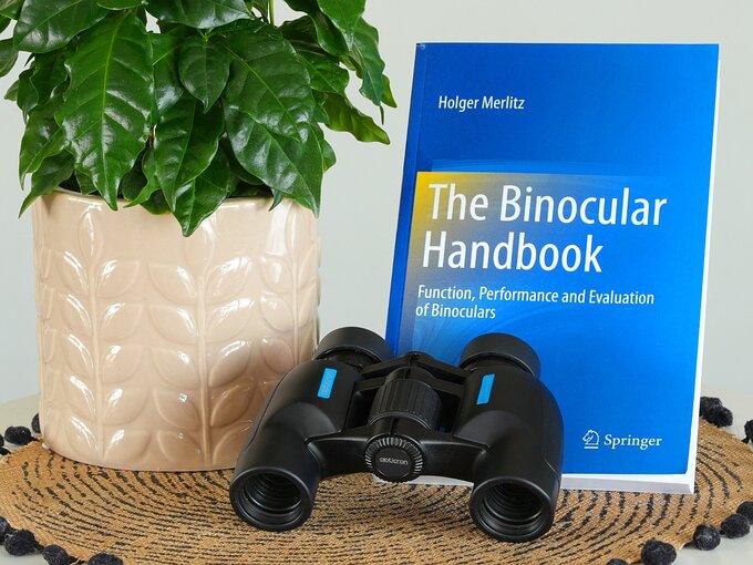 Review of the Opticron Discovery SP 7x28 binoculars - Opticron Discovery SP 7x28 - perfect for the Little Ones?