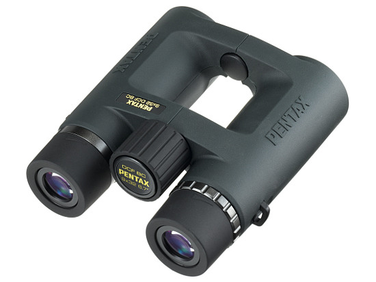 Pentax announces two new roof-prisms binoculars